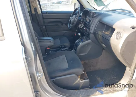 2014 Jeep Patriot Altitude z USA, uszkodzony, nr VIN 1C4NJPBA5ED758367